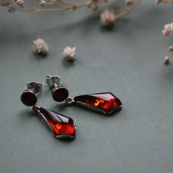 1970's Sterling Amber Citrine Drop Earrings - Picture 6 of 7